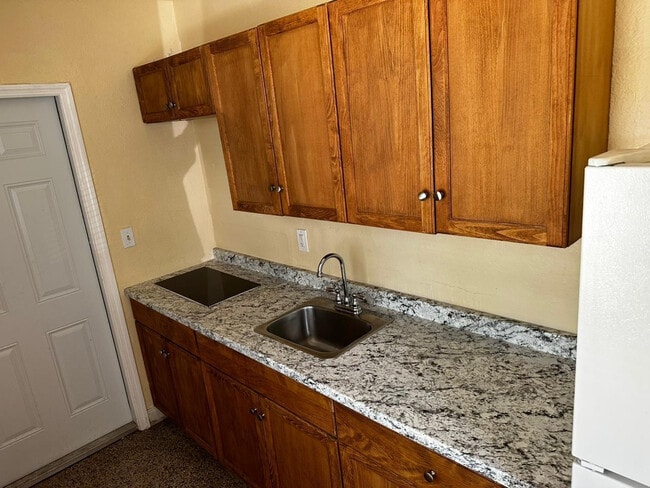 Building Photo - 1301 Sharazad Blvd