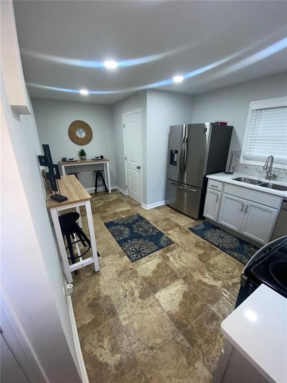 Foto del edificio - 2133 Pinehurst Dr