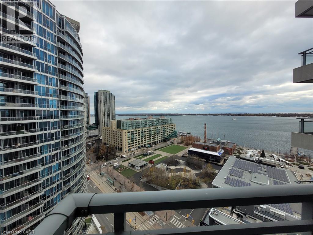 Primary Photo - 228 Queens Quay W