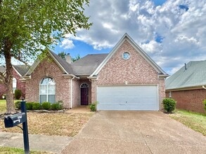 Building Photo - 2267 Purple Leaf Ln