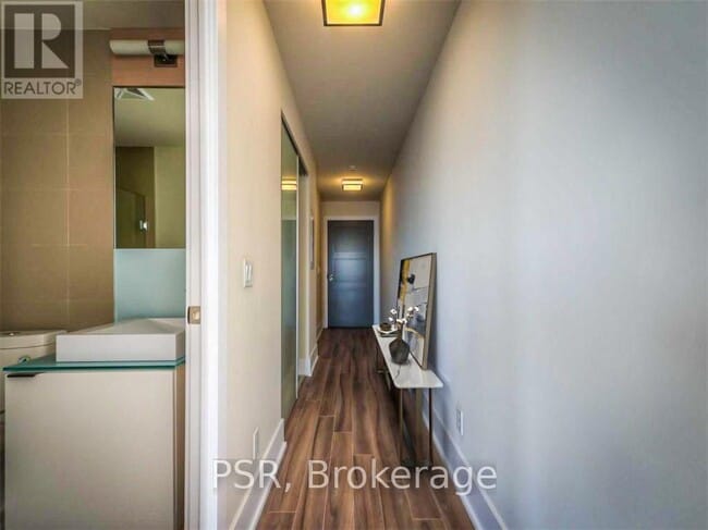 Building Photo - 300 Front St W