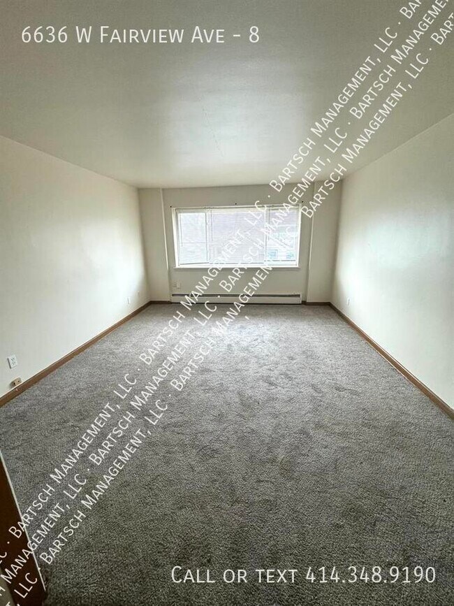 Foto del edificio - 6636 W Fairview Ave