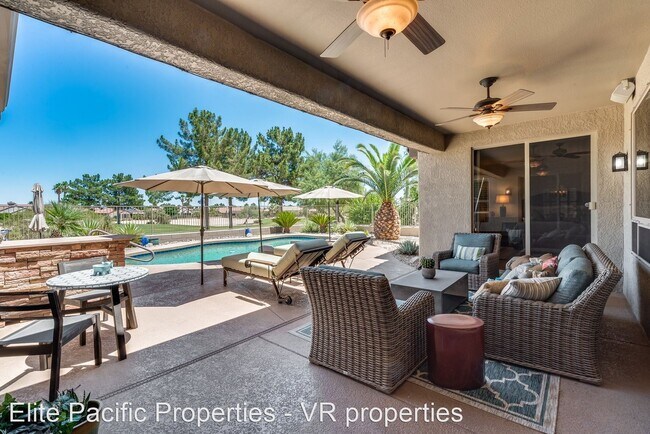Foto del edificio - 2 br, 2 bath House - 18217 N San Salvador Ct