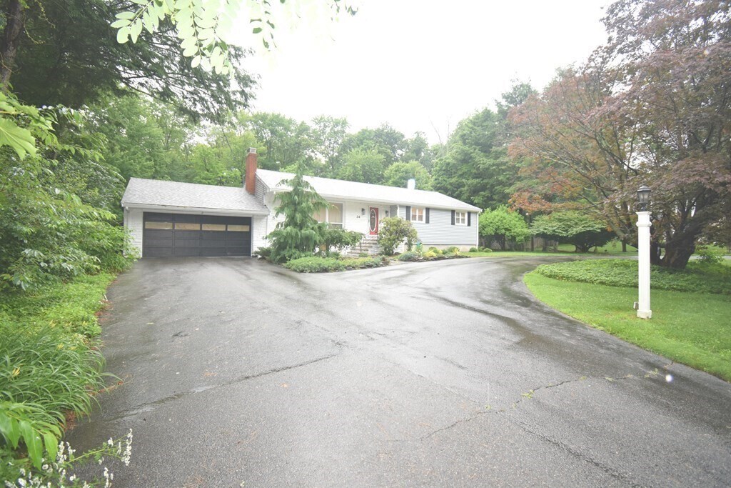 34 Wildewood Dr, Canton, MA 02021 House for Rent in Canton, MA