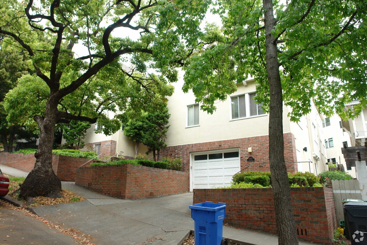 Foto del edificio - 1831 Arch St