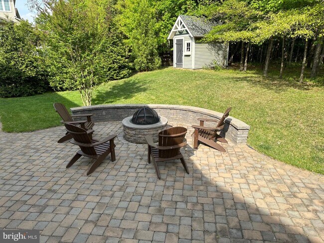 Building Photo - 14489 Bluff Point Ct
