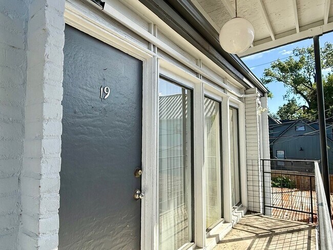 Photo - 1000 Heights Blvd Apartment