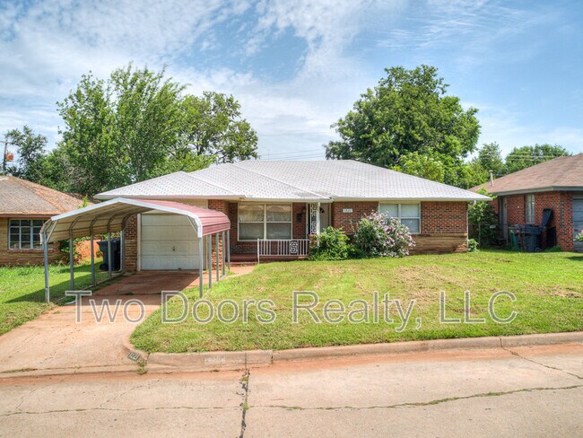 Photo - 1221 NE 44th St House