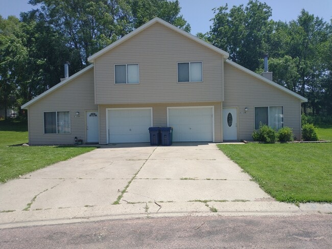 Unit B is on the right - 2713 Adams Ave
