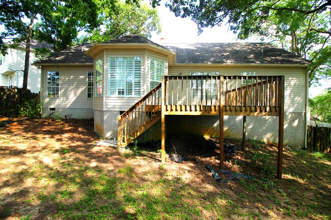 Foto del edificio - 5510 Fair Oaks Ln