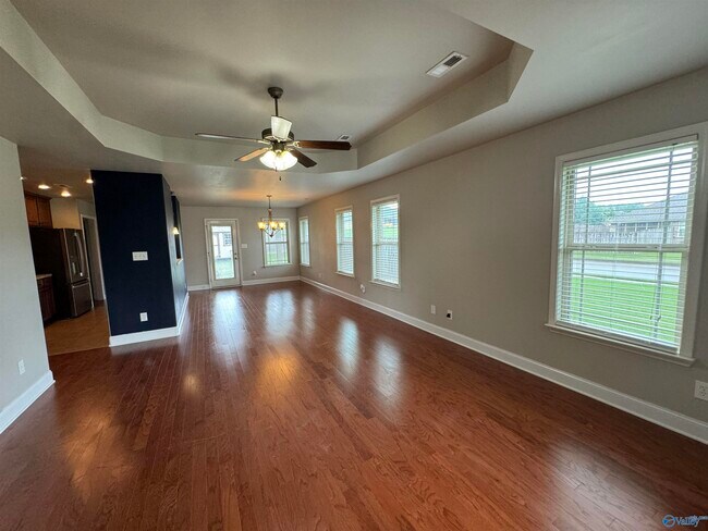 Foto del edificio - 15749 Trey Hughes Dr NW