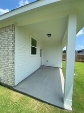 Building Photo - 40414 Gerygone Ln