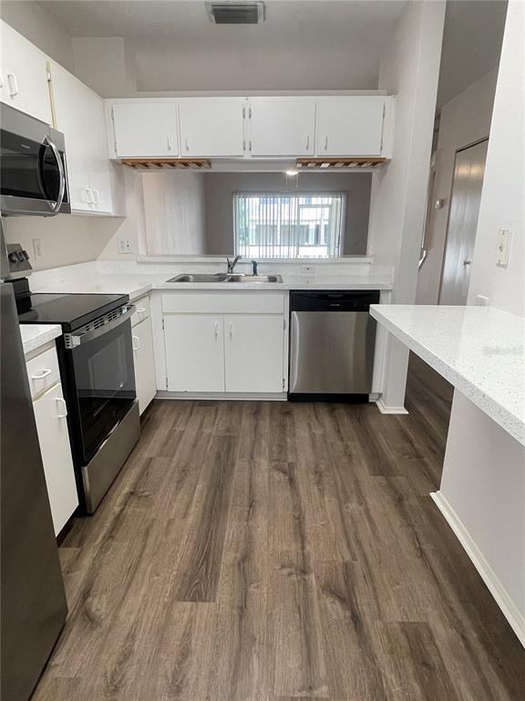 Building Photo - 6338 Bayside Key Dr