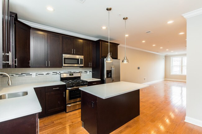 Foto del edificio - 2040 Reed St