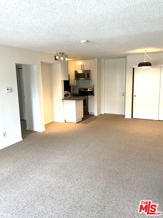 Building Photo - 5109 Raintree Cir