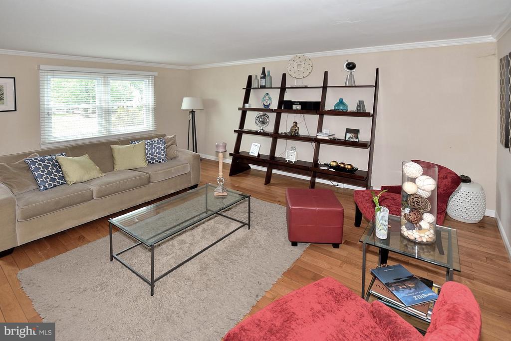 Foto principal - 7325 Crestleigh Cir