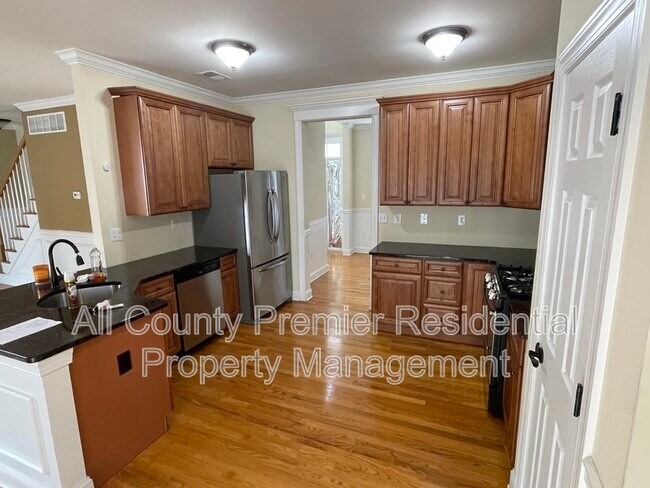 Foto del edificio - 833 Cranberry Rd