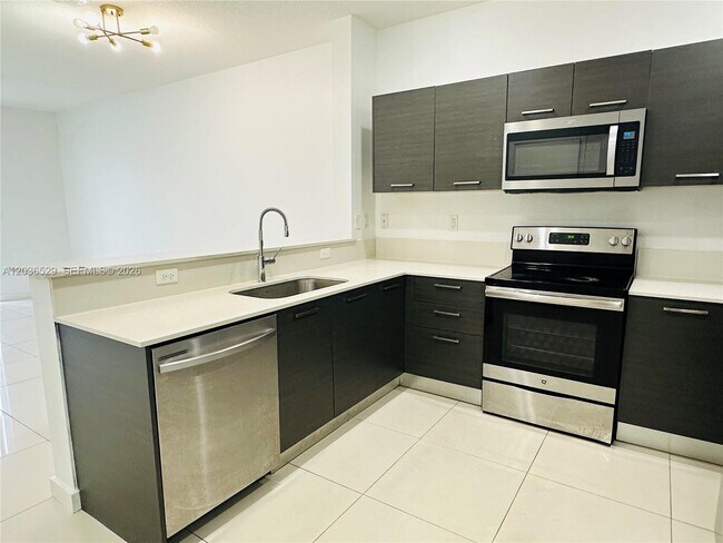 Foto del edificio - 3507 NW 13th St