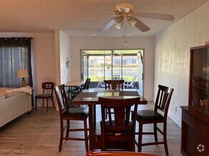 Building Photo - 4283 Island Cir