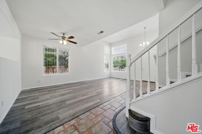 Building Photo - 3702 Las Palmas Ave