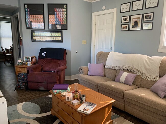 Foto del edificio - 120 Asher St