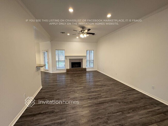 Foto del edificio - 3227 Hemingway Dr