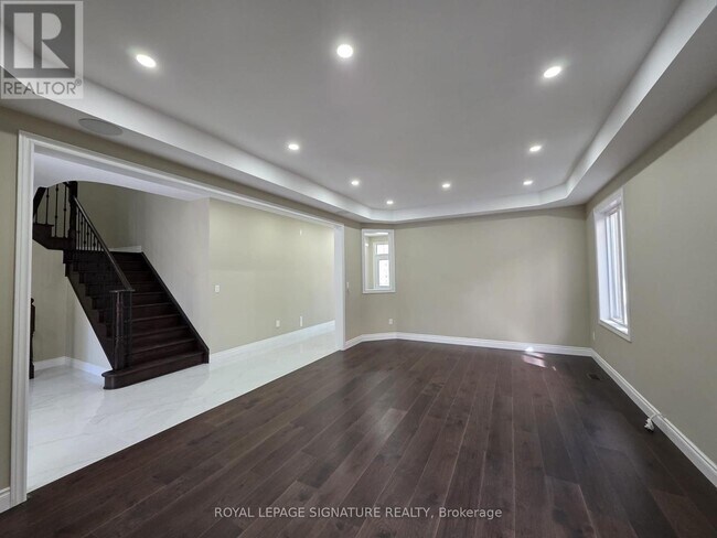 Building Photo - 152 McKnight Ave