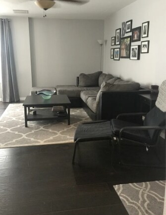 Foto del edificio - 2308 W Betty Elyse Ln