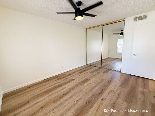 Building Photo - 3270 Liahona Way