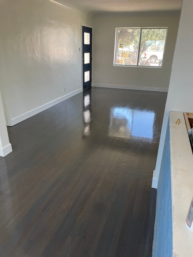 Foto del edificio - 4634 Bonds Ct