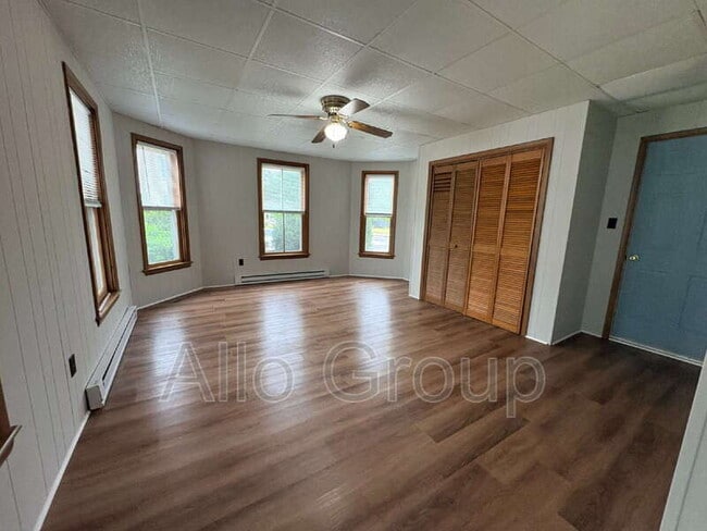 Foto del edificio - 608 West St