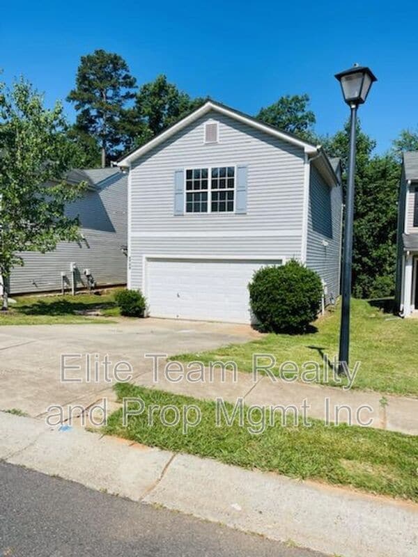 Primary Photo - 5709 Kelden Walker Ln