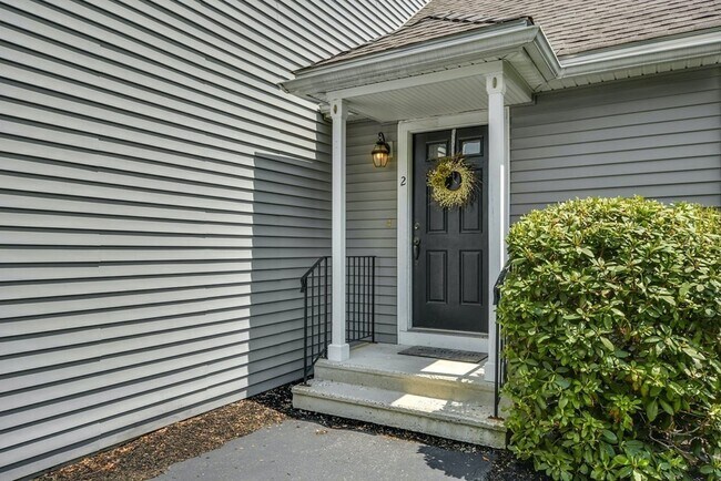 Foto del edificio - 2 Juneberry Ln