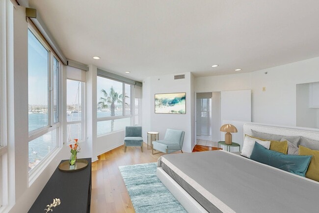Building Photo - Esprit Marina del Rey