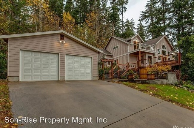 Building Photo - 3 br, 2 bath House - 400 Chuckanut Dr N.
