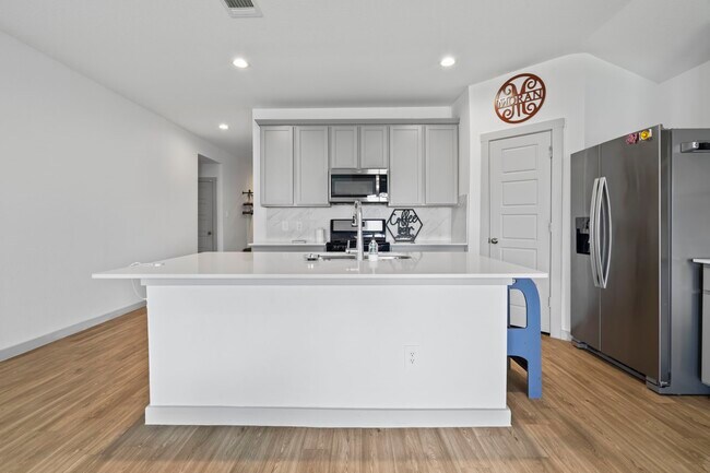 Foto del edificio - 302 Dusty Bridle Ln