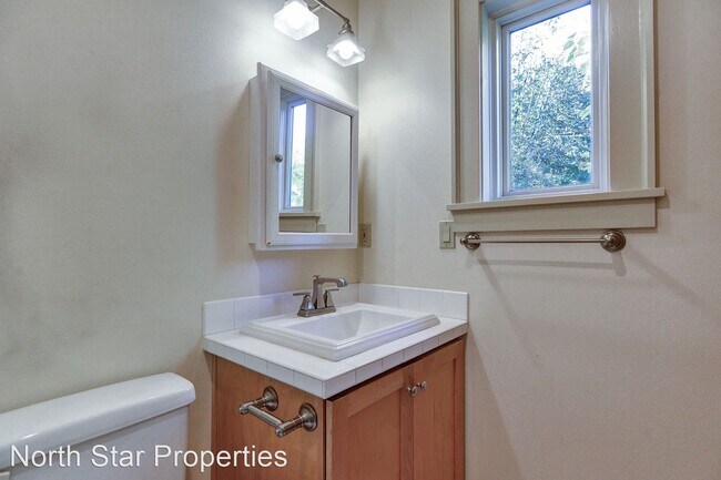 Building Photo - 3 br, 3 bath House - 587 5th Street