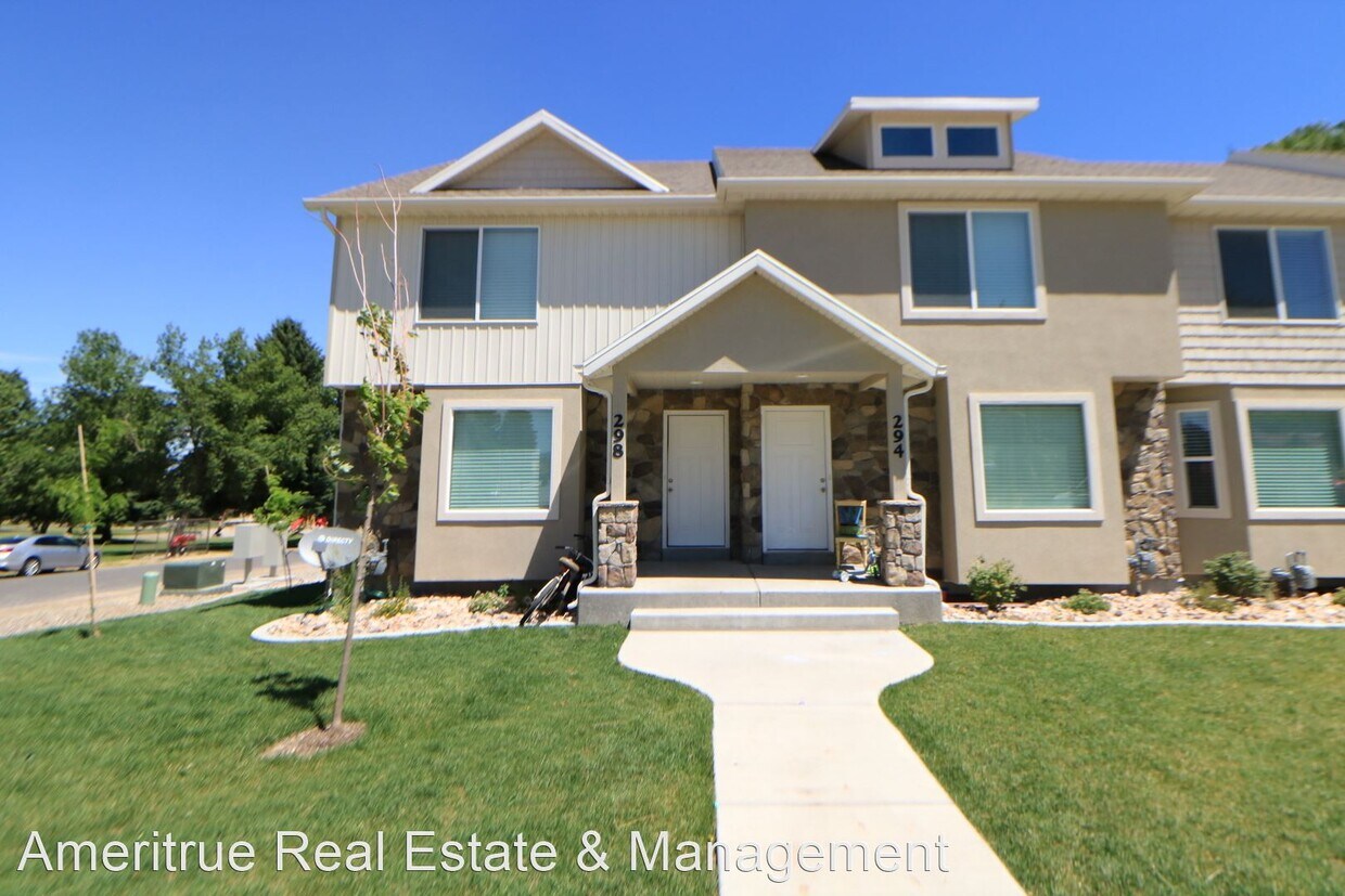 3 br, 2.5 bath House 298 W 200 S House for Rent in Santaquin, UT