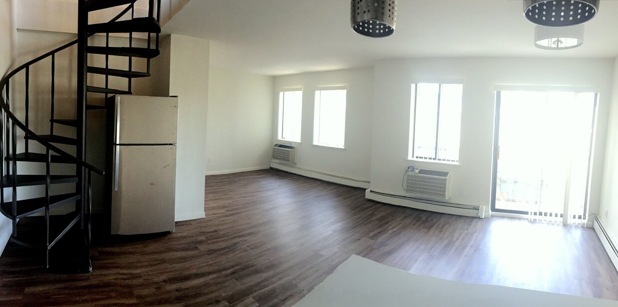 Foto principal - 30-25 31st St