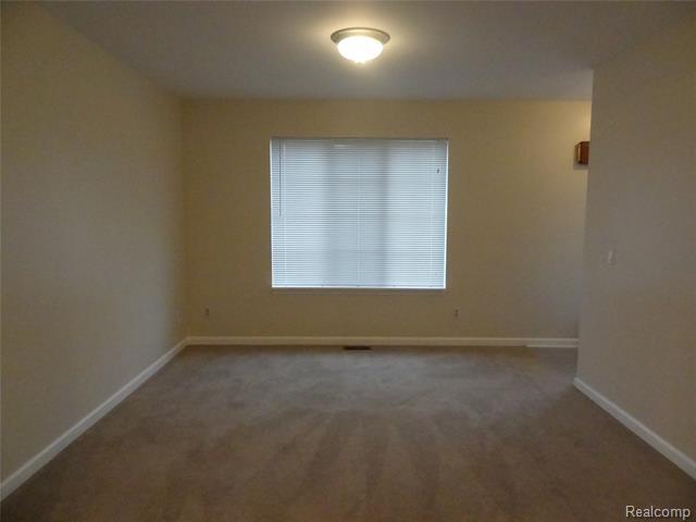 Building Photo - 24635 Simmons Dr