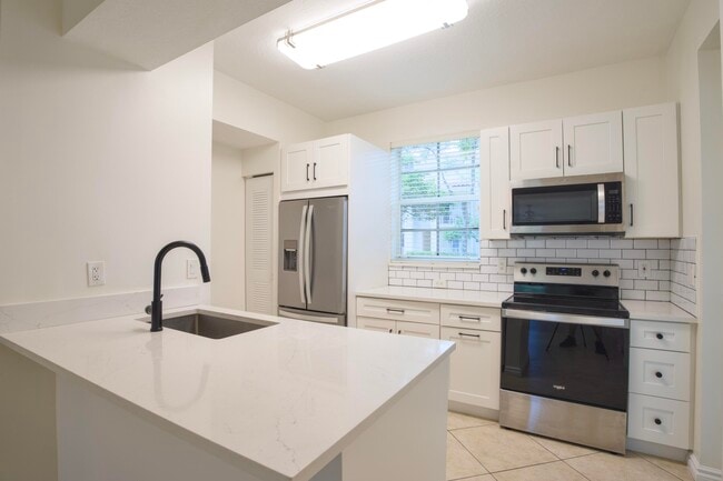 Building Photo - 4903 Chancellor Dr