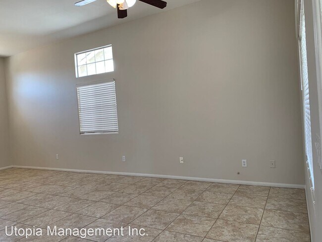 Building Photo - 3 br, 2.5 bath House - 27052 Fitzgerald Pl