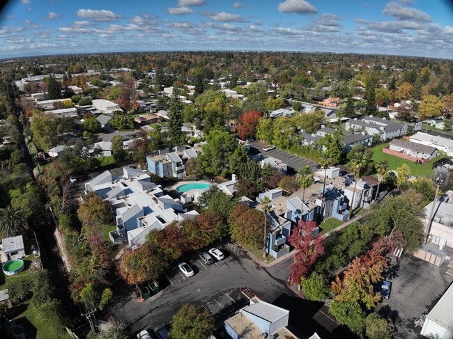 Exterior 3D - The Grove Apartments