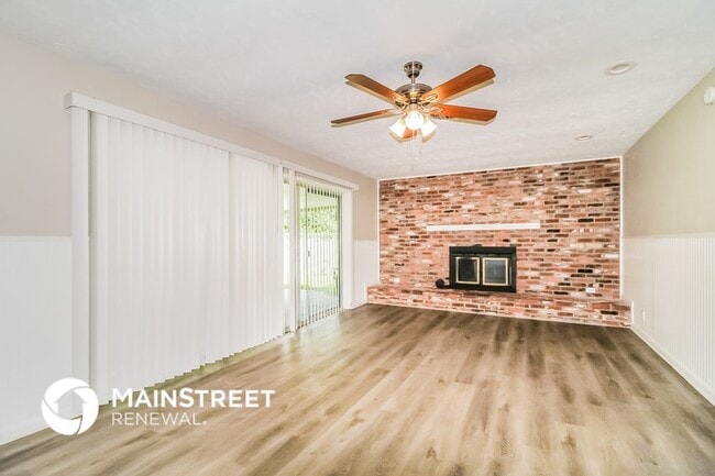 Building Photo - 1301 Leeway Ave