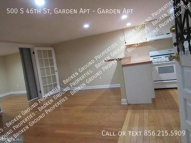 Building Photo - 500 S 46th St