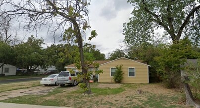 Building Photo - 3005 Millmar Dr