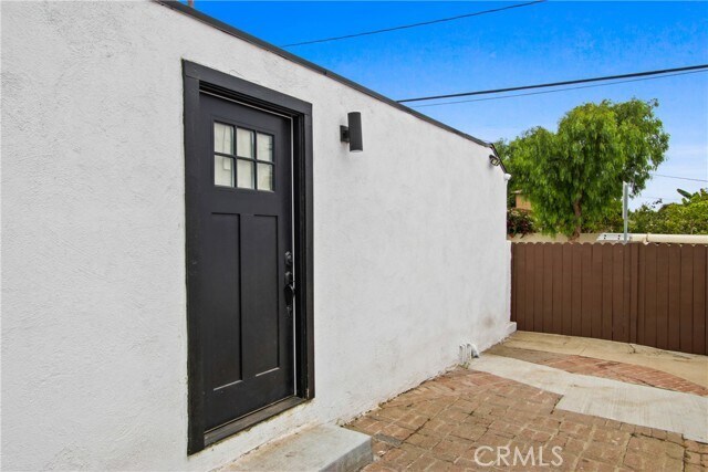 Foto principal - 1558 W 105th St