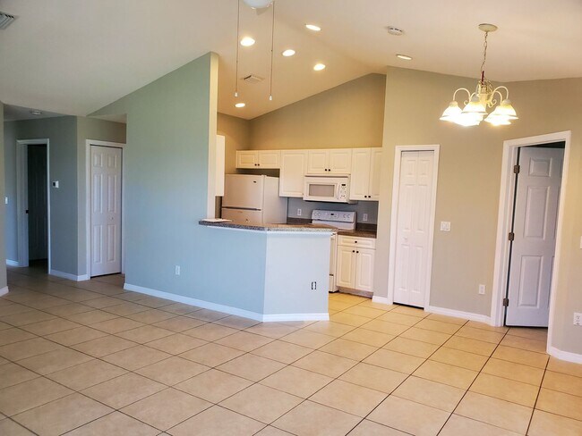 Foto del edificio - 4616-4618 24th St Sw