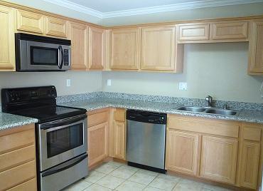 Building Photo - Updated Imperial Beach Condo!