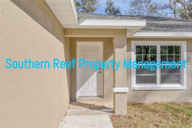 Building Photo - 10359 N. Halsey Way